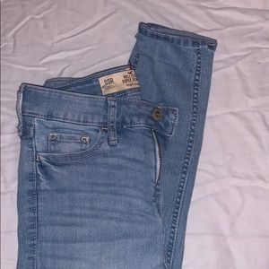 Hollister skinny jeans